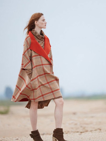 哲迪女装2021秋冬季棕色连衣裙