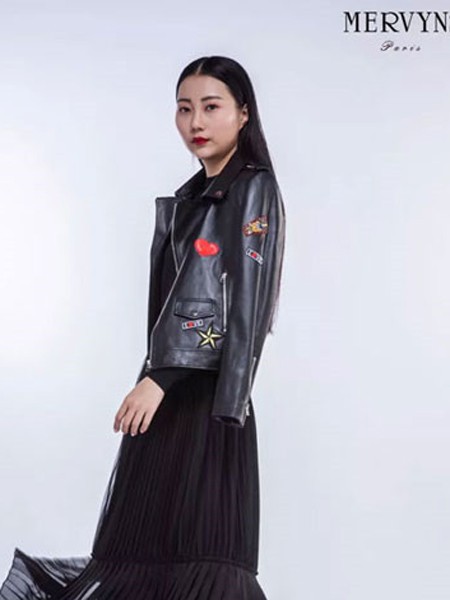 摩雯思2022春夏季黑色长裙