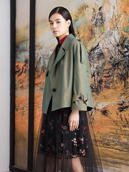 伊缔莎女装2022春夏季黑色连衣裙