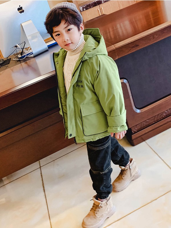 米西果童装2021秋冬季绿色派克服
