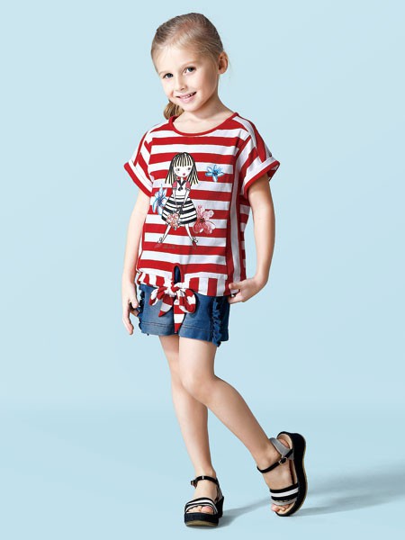 斯瓦茨童装2022春夏季白色T恤