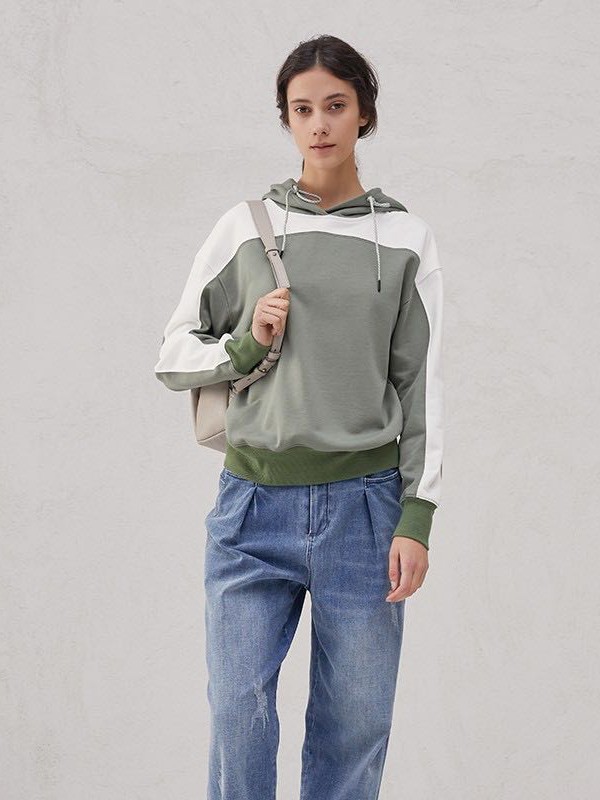 欧依蔻斯女装2022春夏季拼色T恤