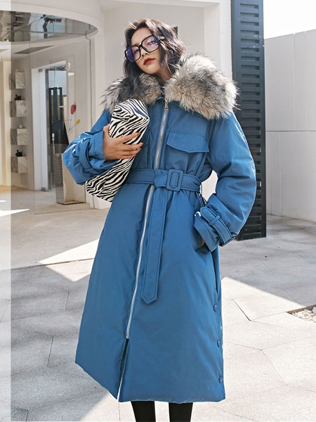 E女装2021秋冬季蓝色派克服