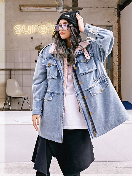 E女装2021秋冬季蓝色外套