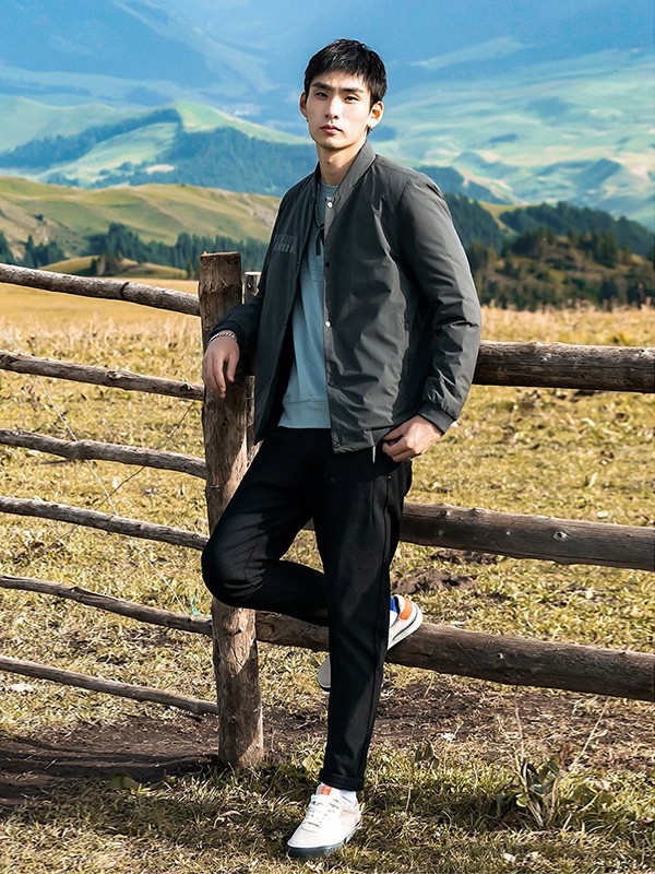 康博羽绒服2021秋冬季白色T恤