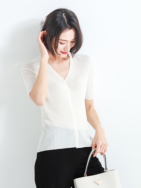 月光石女装2022春夏季白色T恤