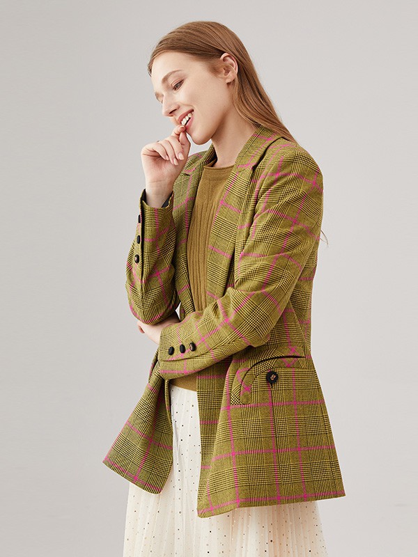 奥蔻女装2021秋冬季绿色西装