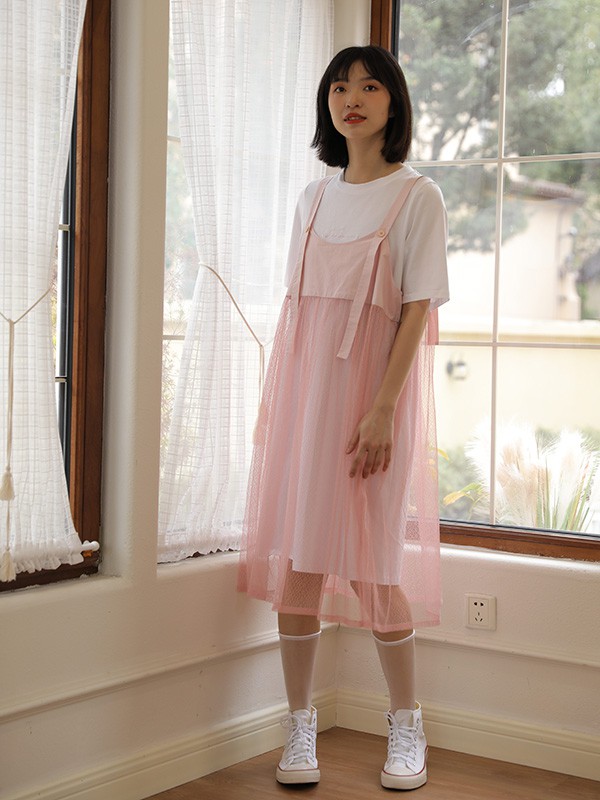 ​MO·陌女装2022春夏季粉色吊带裙