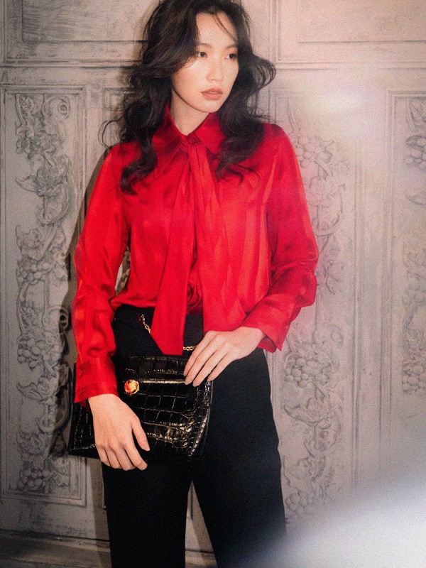 黄慧玲2022秋冬季红色雪纺衫