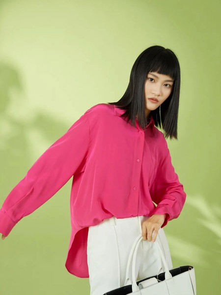 ​艾璞琪女装2022春夏季白色长裤