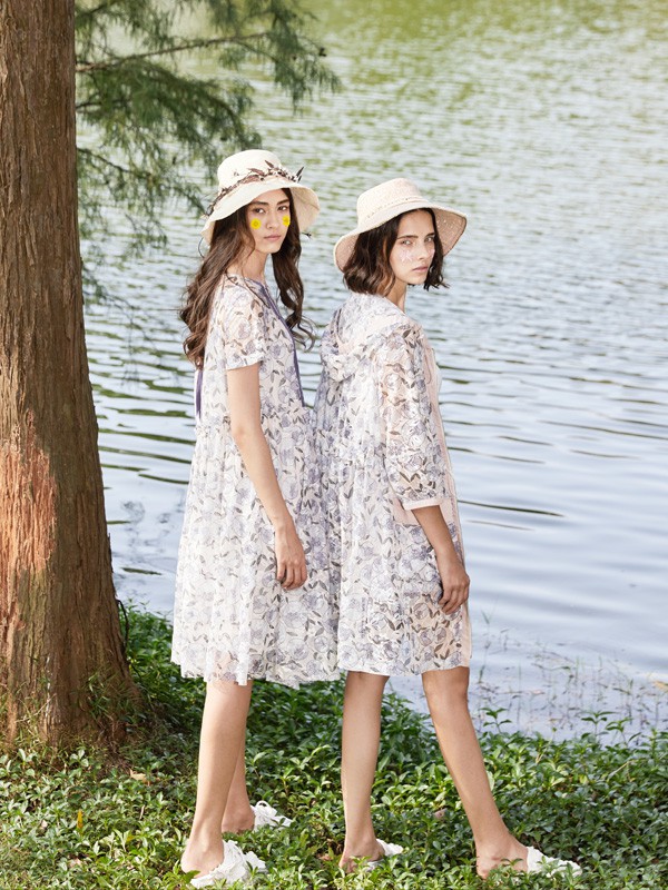 认同女装2022春夏季白色连衣裙