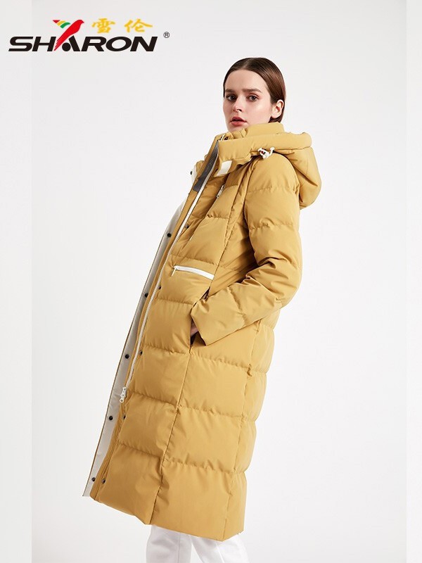 雪伦2021秋冬季黄色派克服