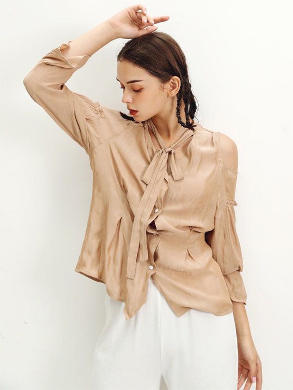 芊素女装2022春夏季白色长裤