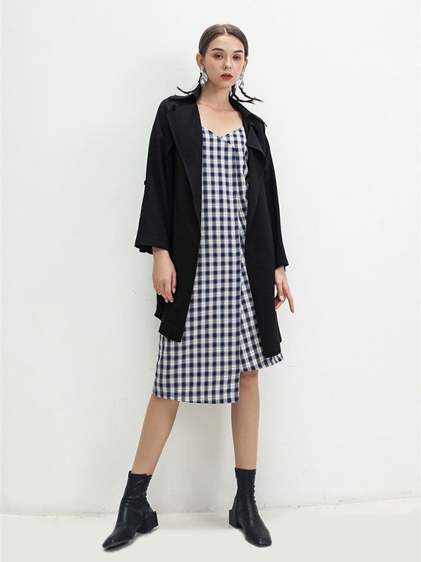 芊素女装2022春夏季白色吊带裙