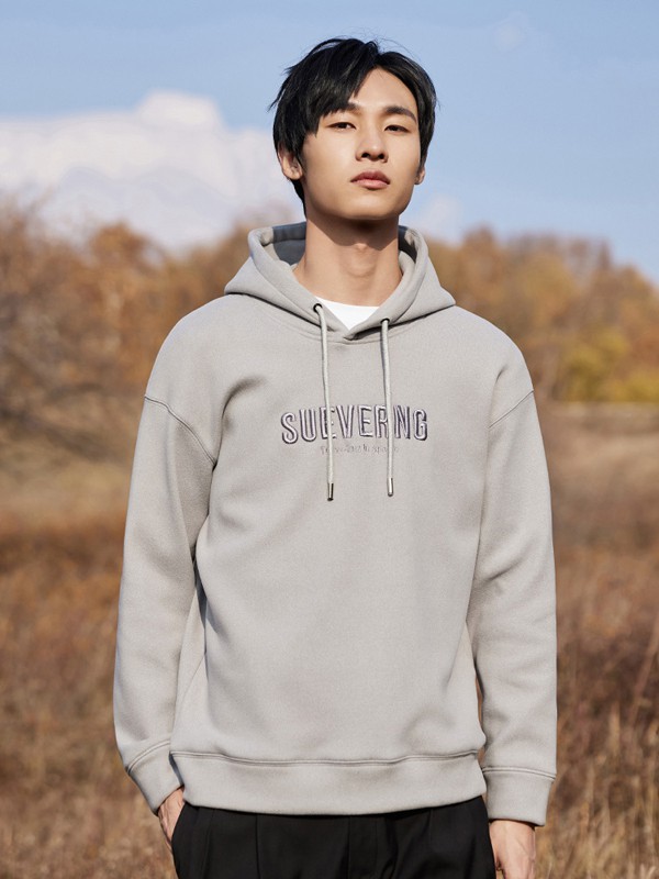 吾格2021秋冬季灰色卫衣