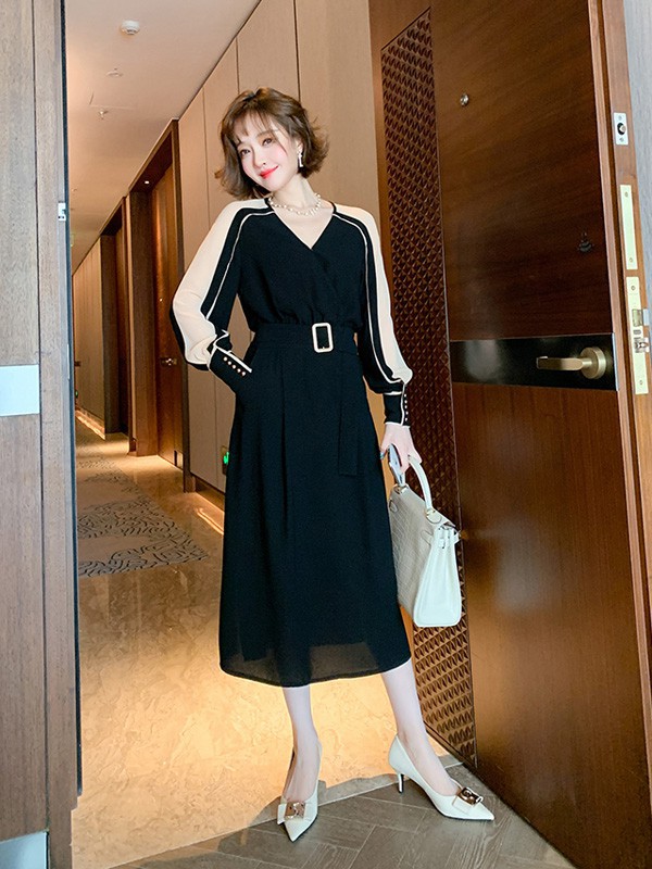 缪可2022春夏季黑色连衣裙