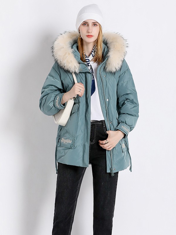 伊芙心悦2021秋冬季蓝色棉服