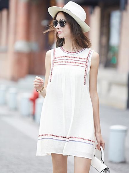 ladyangel2022春夏季白色连衣裙