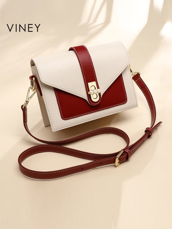 薇妮2022拼色方形包