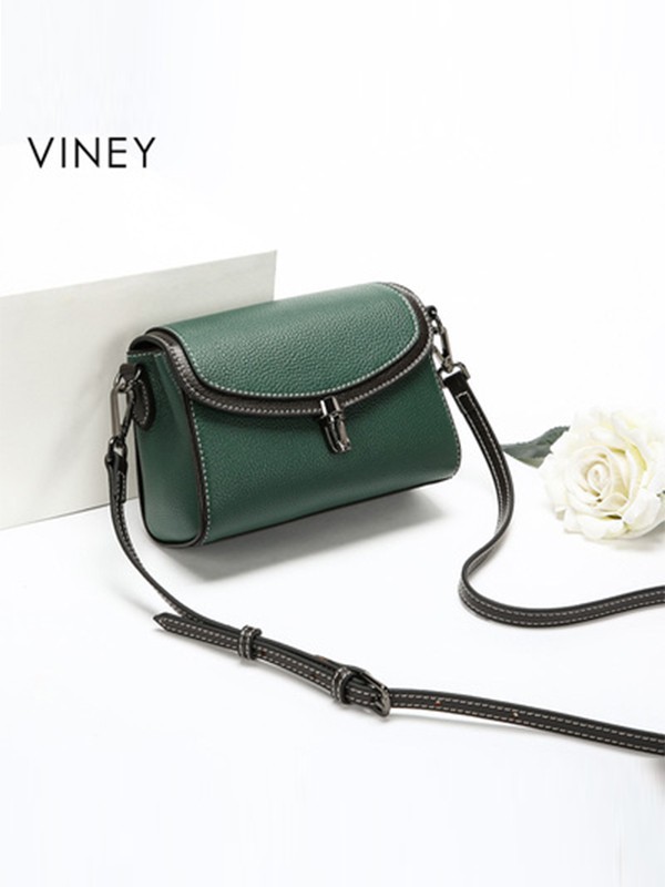 薇妮2022绿色贝壳包