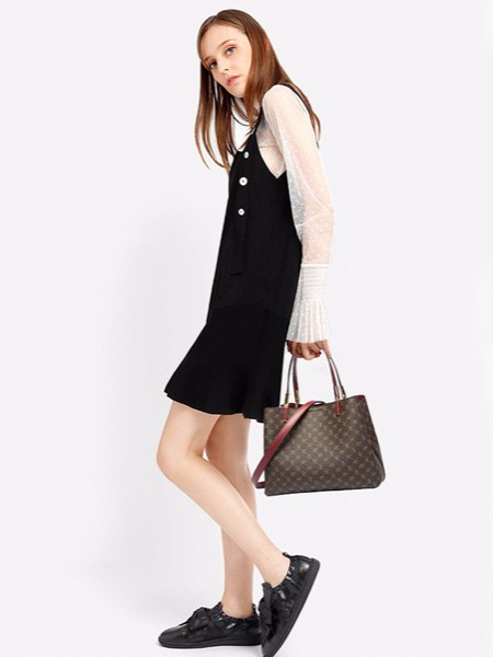 梦特娇包包2022棕色手提包