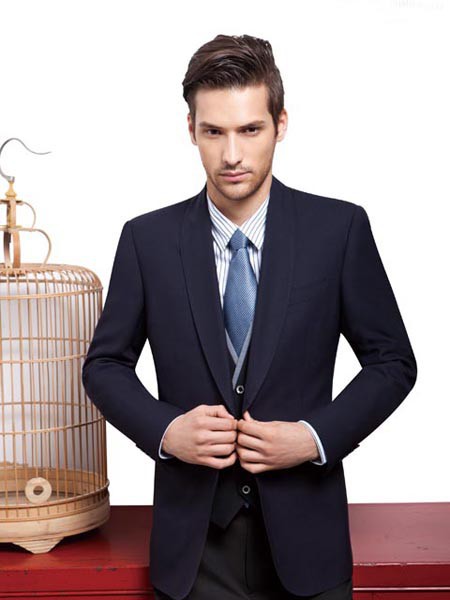 圣凯诺2022春夏季肤色西装