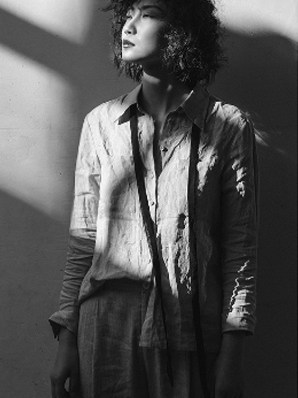 小愚女装2022春夏季白色衬衫