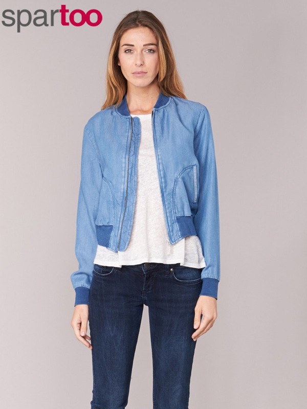 贝纳通女装2021秋冬季白色T恤