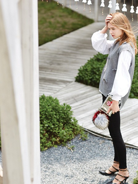 LISALISA女装2021秋冬季白色衬衫