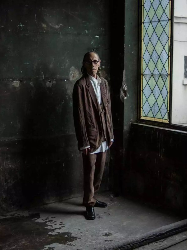 ZiggyChen休闲装2022春夏季棕色外套