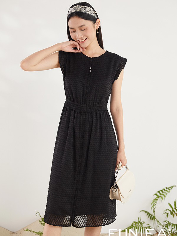 佛尼亚2022春夏季黑色连衣裙