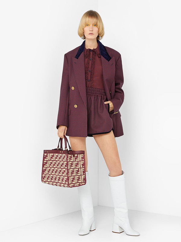 芬迪包包2022白色方形包