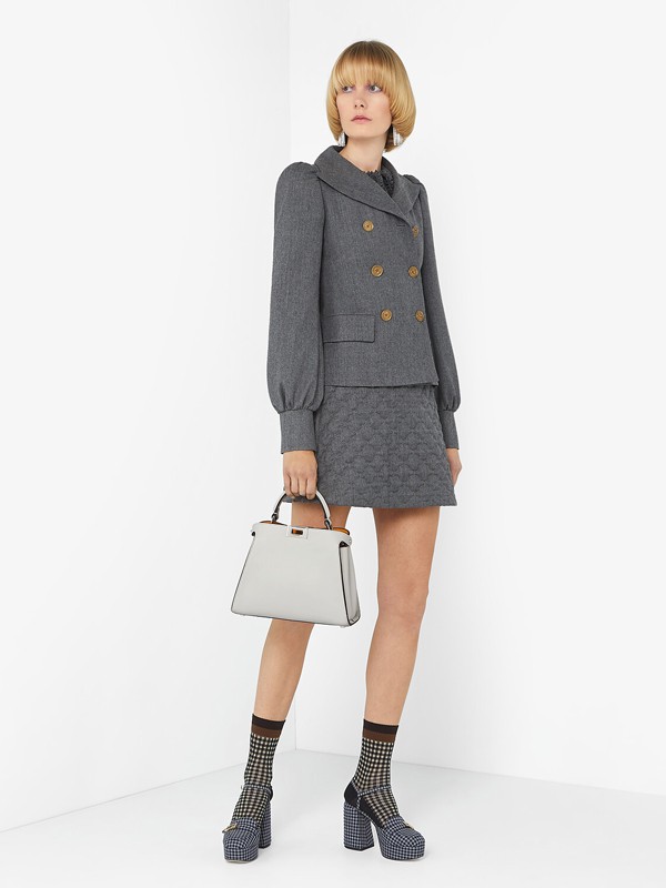 芬迪包包2022白色方形包