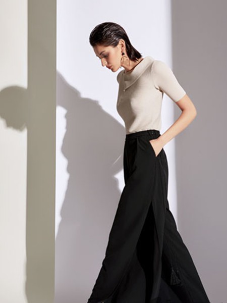 SN2022春夏季黑色包臀裙