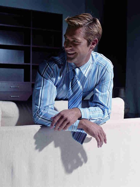 凯文凯利2021秋冬季蓝色衬衫