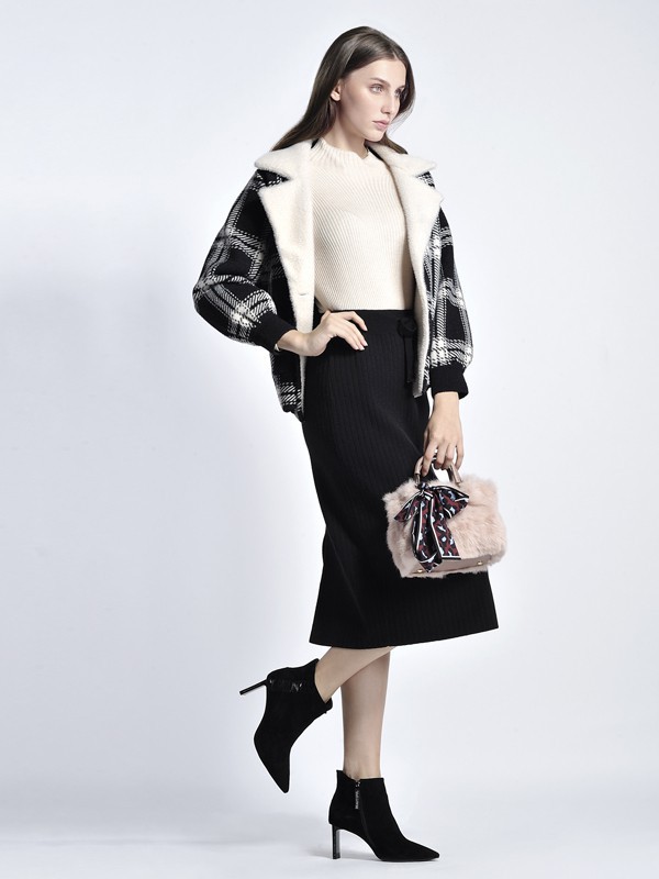 ENDEAR女装2021秋冬季黑色半身裙