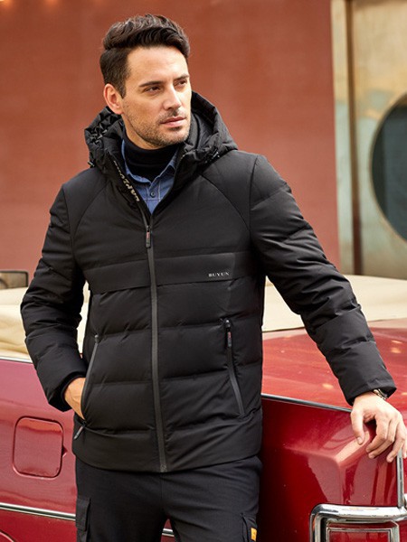 步云2021秋冬季黑色棉服