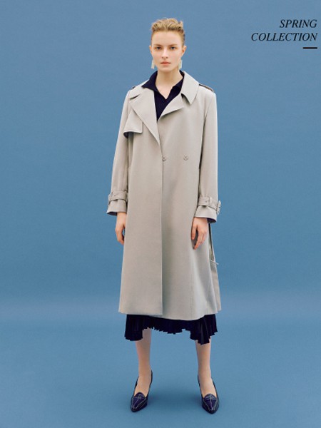 'SSOLEZIA女装2022春夏季白色大衣