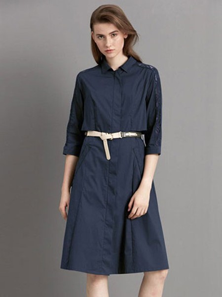 E女装2021秋冬季蓝色衬衫裙