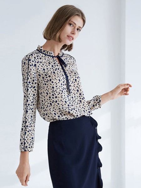 佐林2022春夏季藏蓝色包臀裙