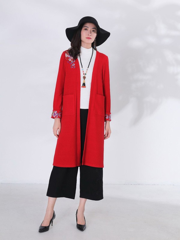 千唐绣女装2021秋冬季红色大衣