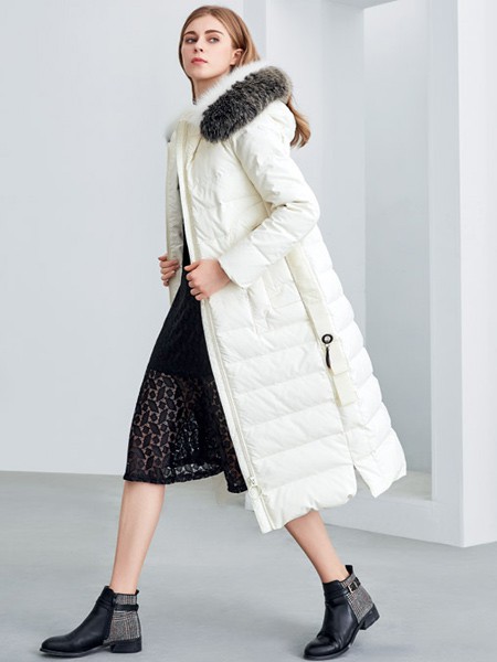 欧米媞女装2021秋冬季白色棉服