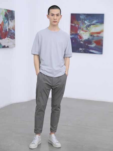 线锁男装2022春夏季灰色T恤