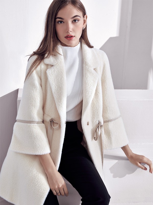 百袖2021秋冬季白色大衣