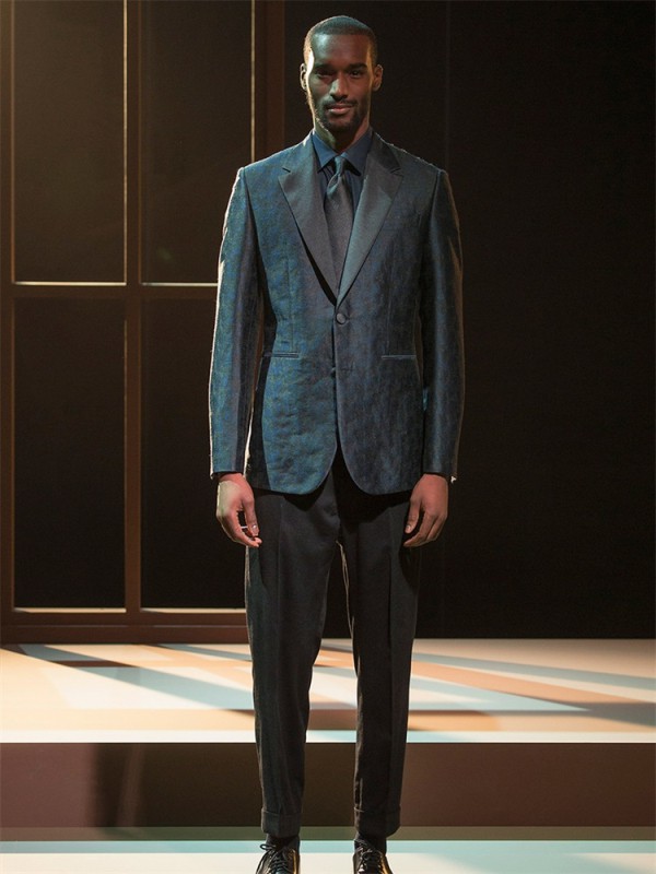 裁圣男装2021秋冬季黑色西装