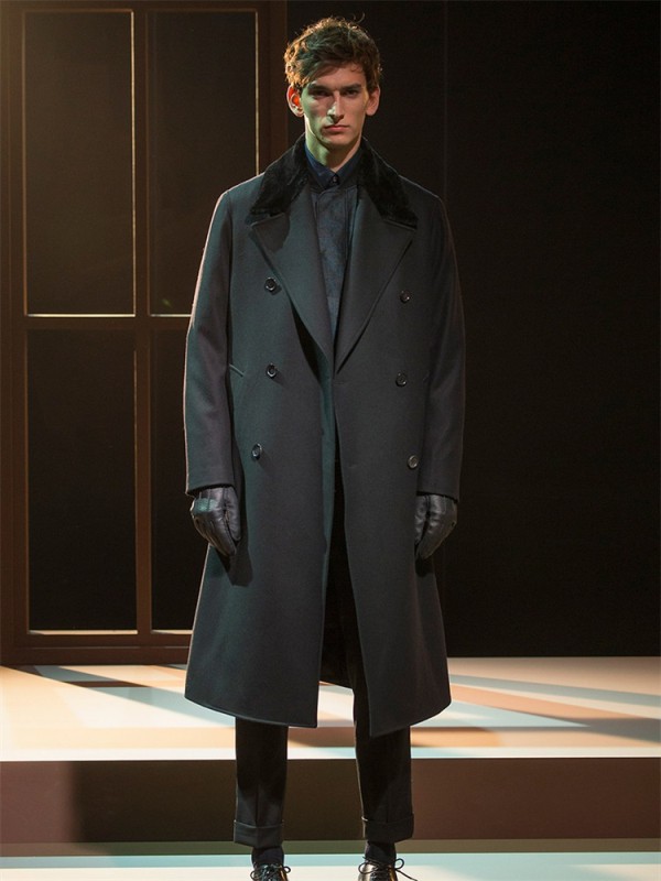 裁圣男装2021秋冬季黑色大衣