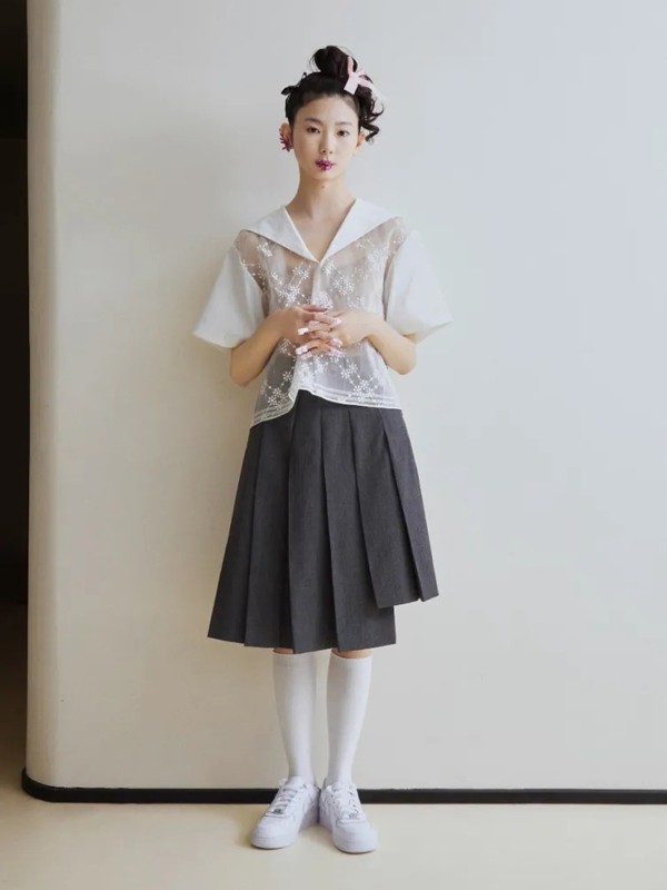 MARCHEN女装2022春夏季白色衬衫