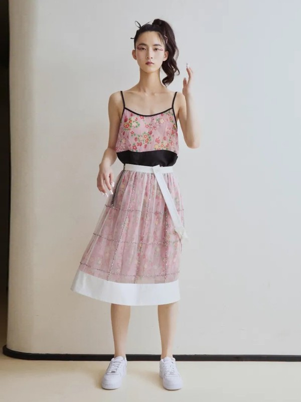 MARCHEN女装2022春夏季粉色吊带裙