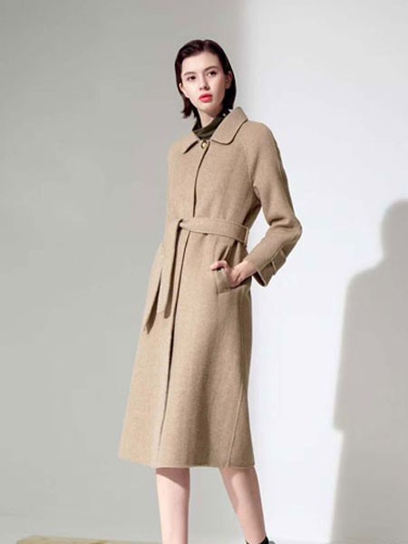 艾琳茜2021秋冬季卡其色大衣