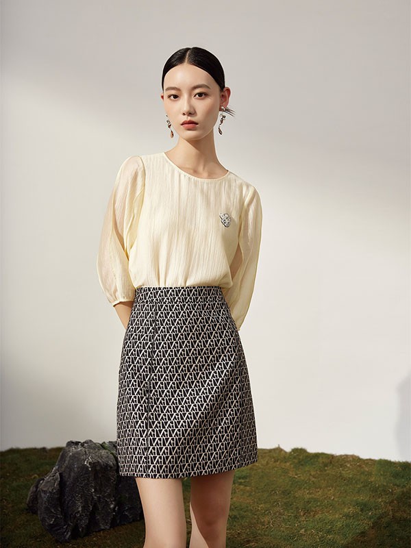 茵格丽女装2022秋冬季黑色短裙